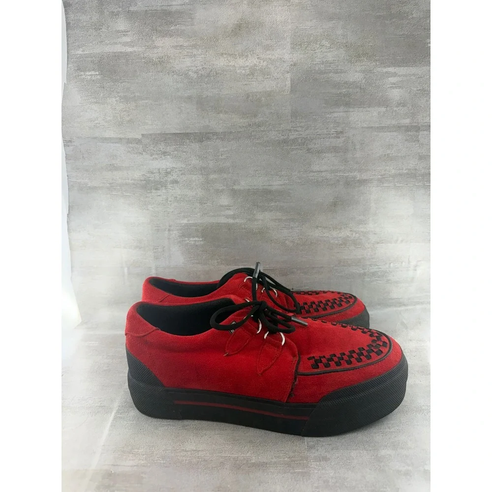 T.U.K. Red Suede Creeper Sneakers Black Interwoven Platform A3144 Men Sz 9